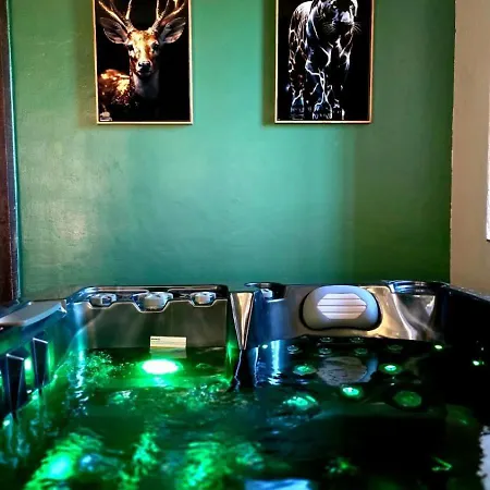 Dom wakacyjny Ecrin D'exception Avec Jacuzzi Et Salon Cinema *